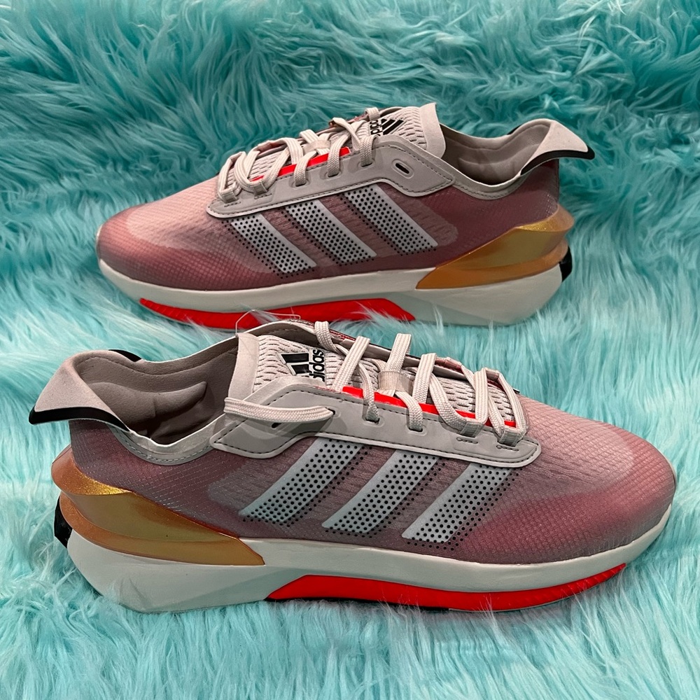 Adidas Avryn 'White Pink' HP5974 - Men